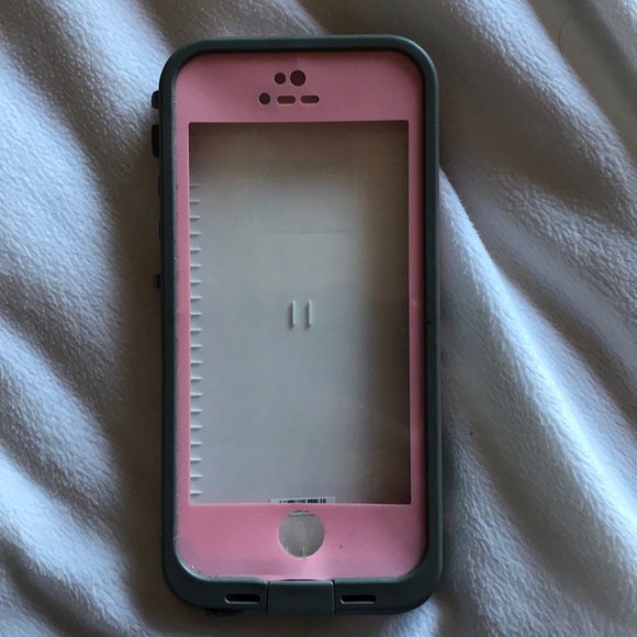 iPhone 5 Life Proof Case